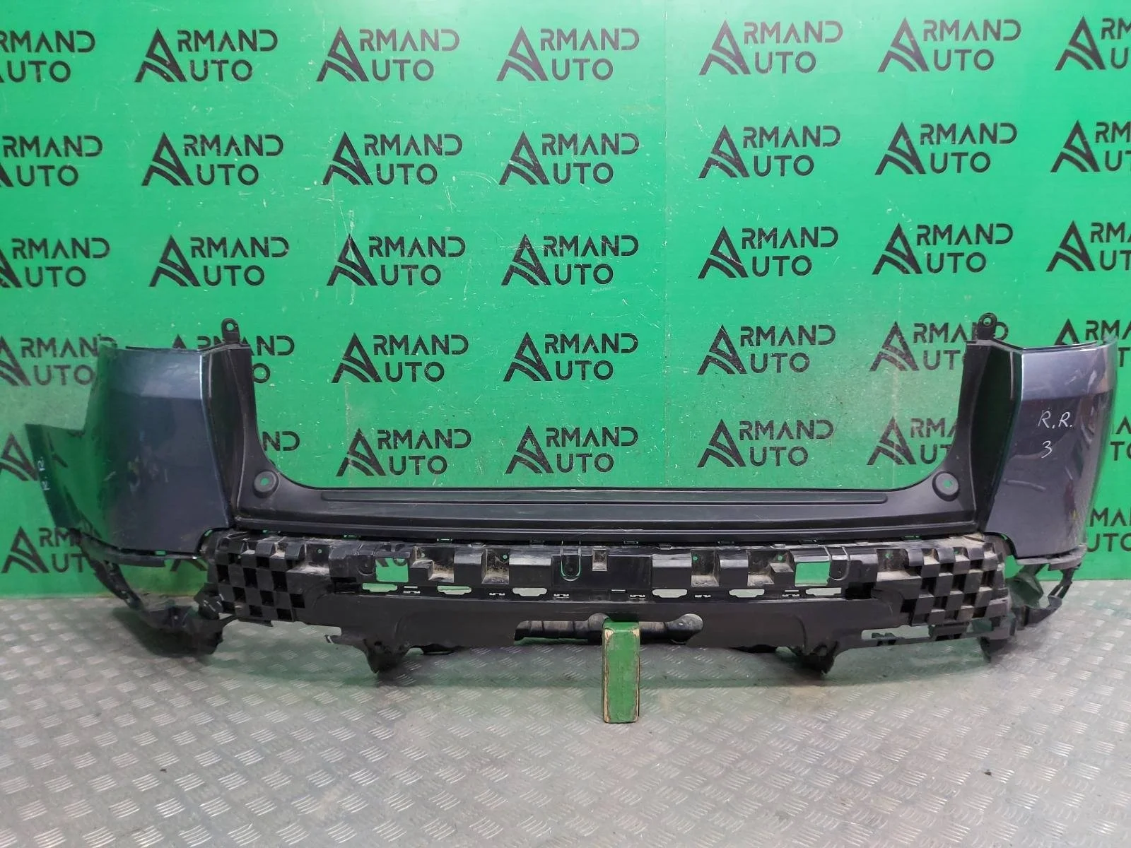 Бампер Land Rover Range Rover Sport 2017-2022 LR098889 2 L494, задний