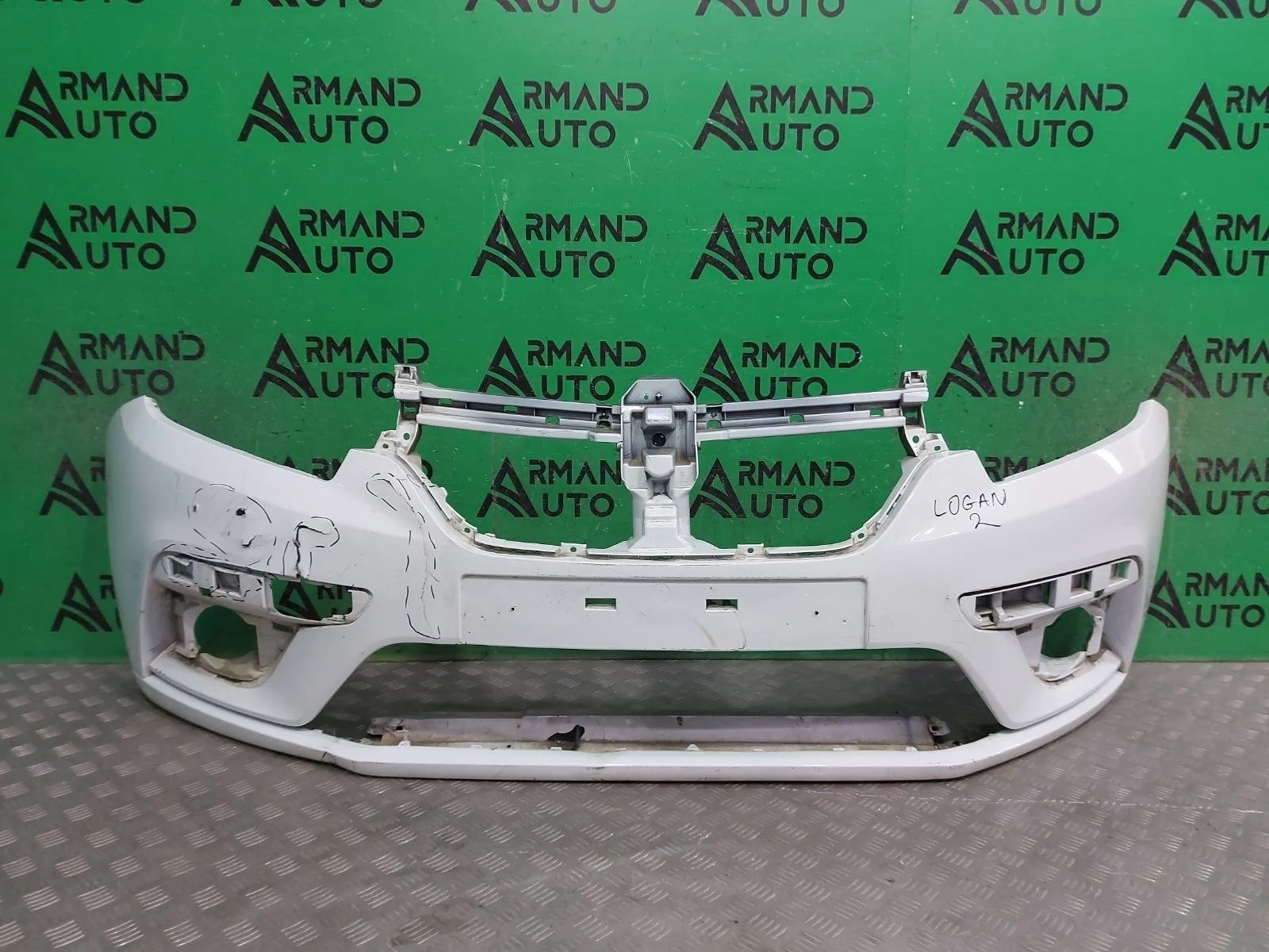 Бампер Renault Logan 2018-2022 620220063R 2, передний
