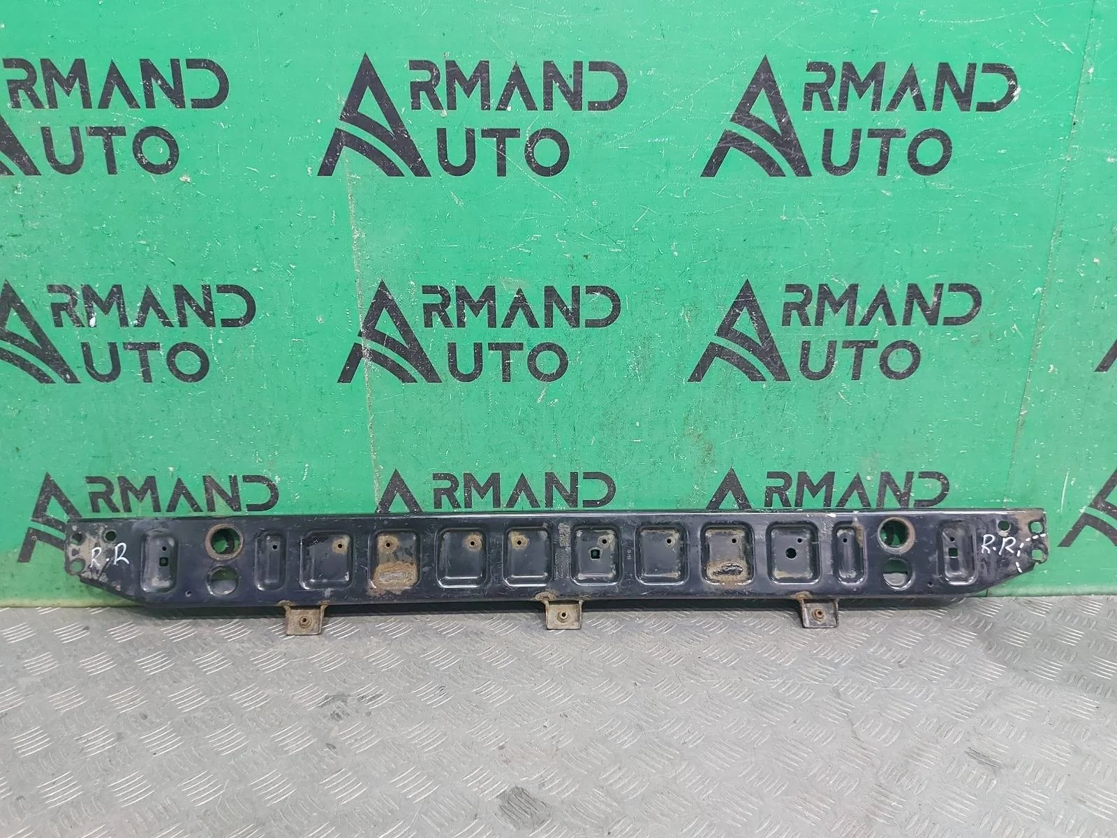 Кронштейн радиатора Land Rover Freelander 2006-2014 LR000929 2