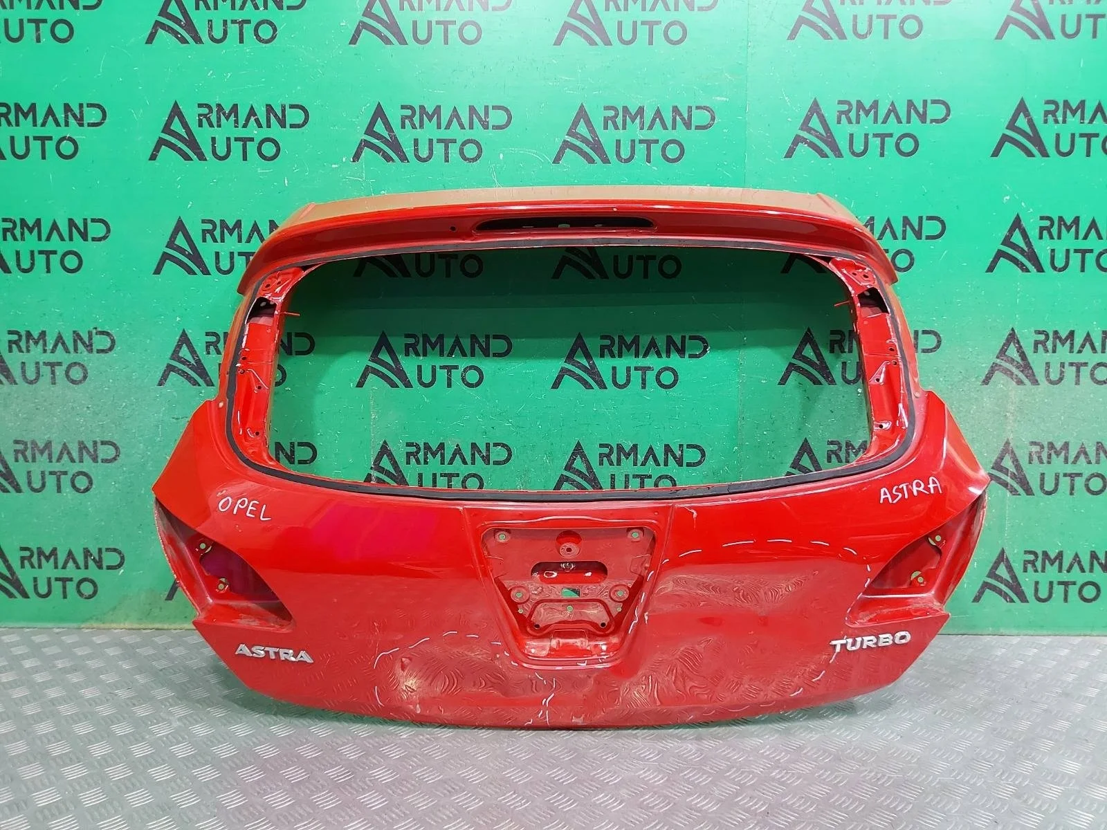 Дверь багажника Opel Astra 2009-2017 13372624 J