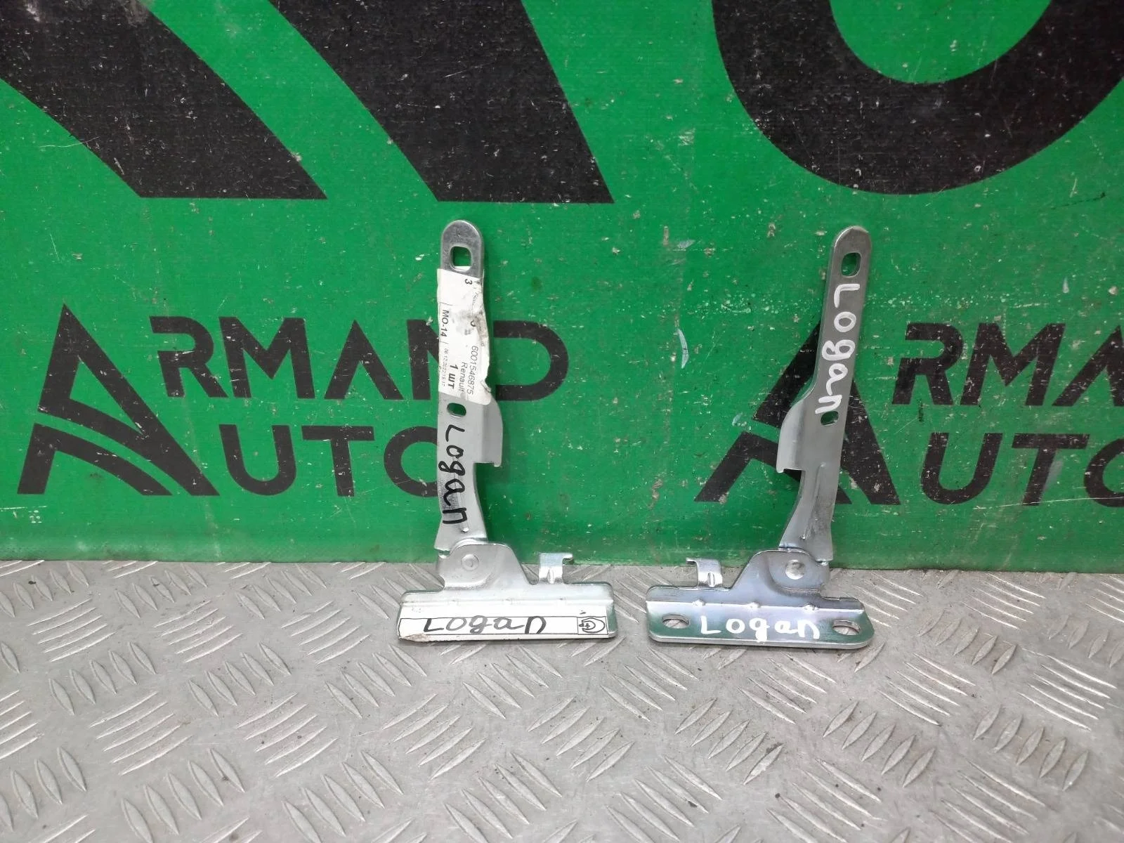 Петля капота Renault Logan 2004-2015 6001546875 1, левая