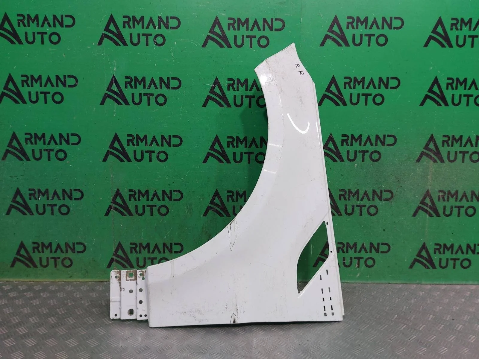 Крыло Land Rover Range Rover Sport 2013-2017 LR061824 2 L494, переднее левое