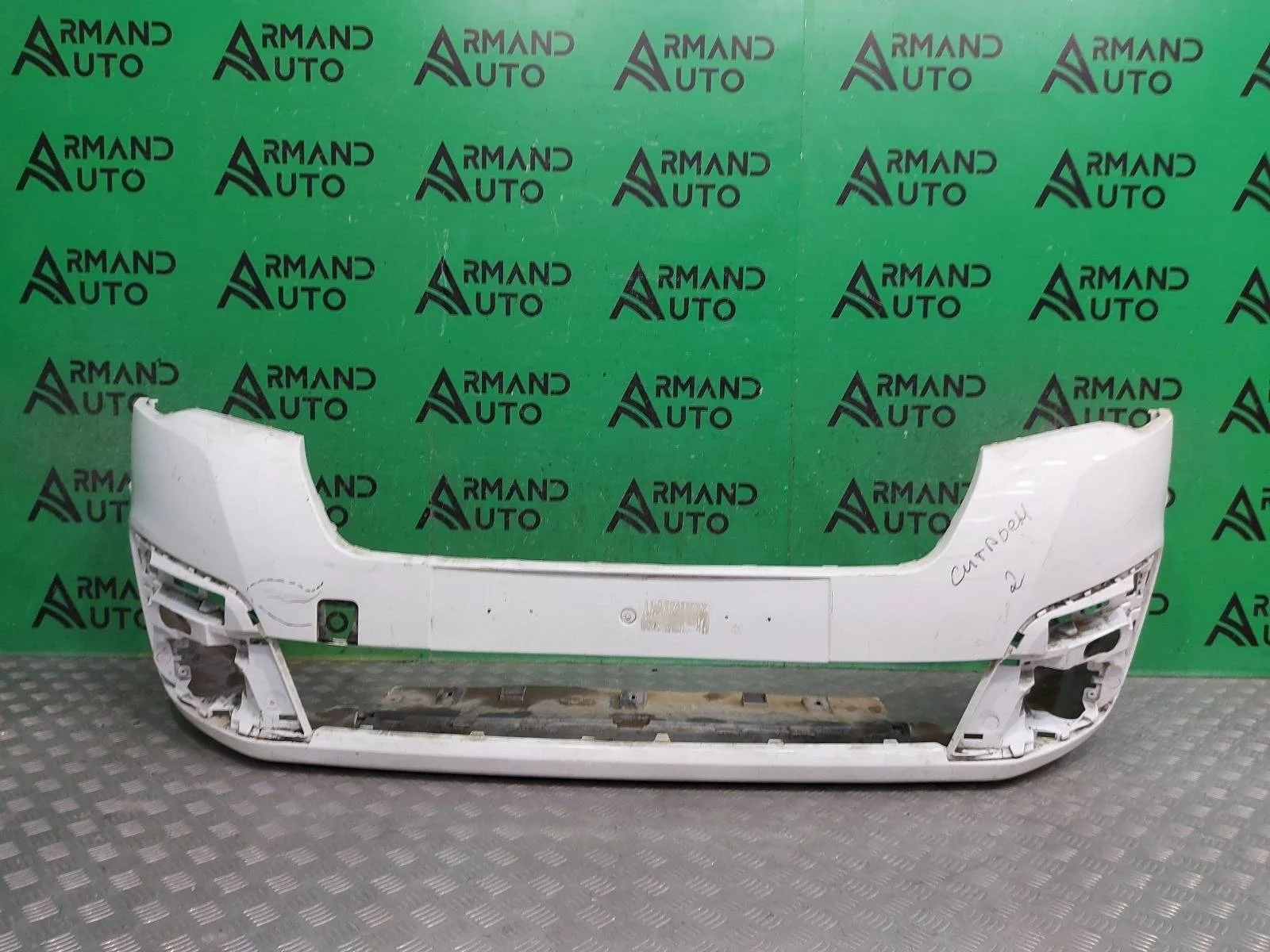 Бампер Citroen Berlingo 2015-2022 1613563580 2, передний