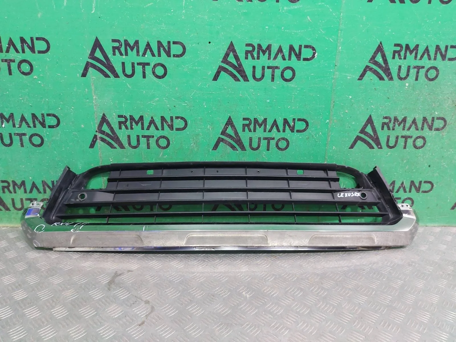 Решетка бампера LEXUS RX 2015-2019 5311248902 4 AL20, передняя