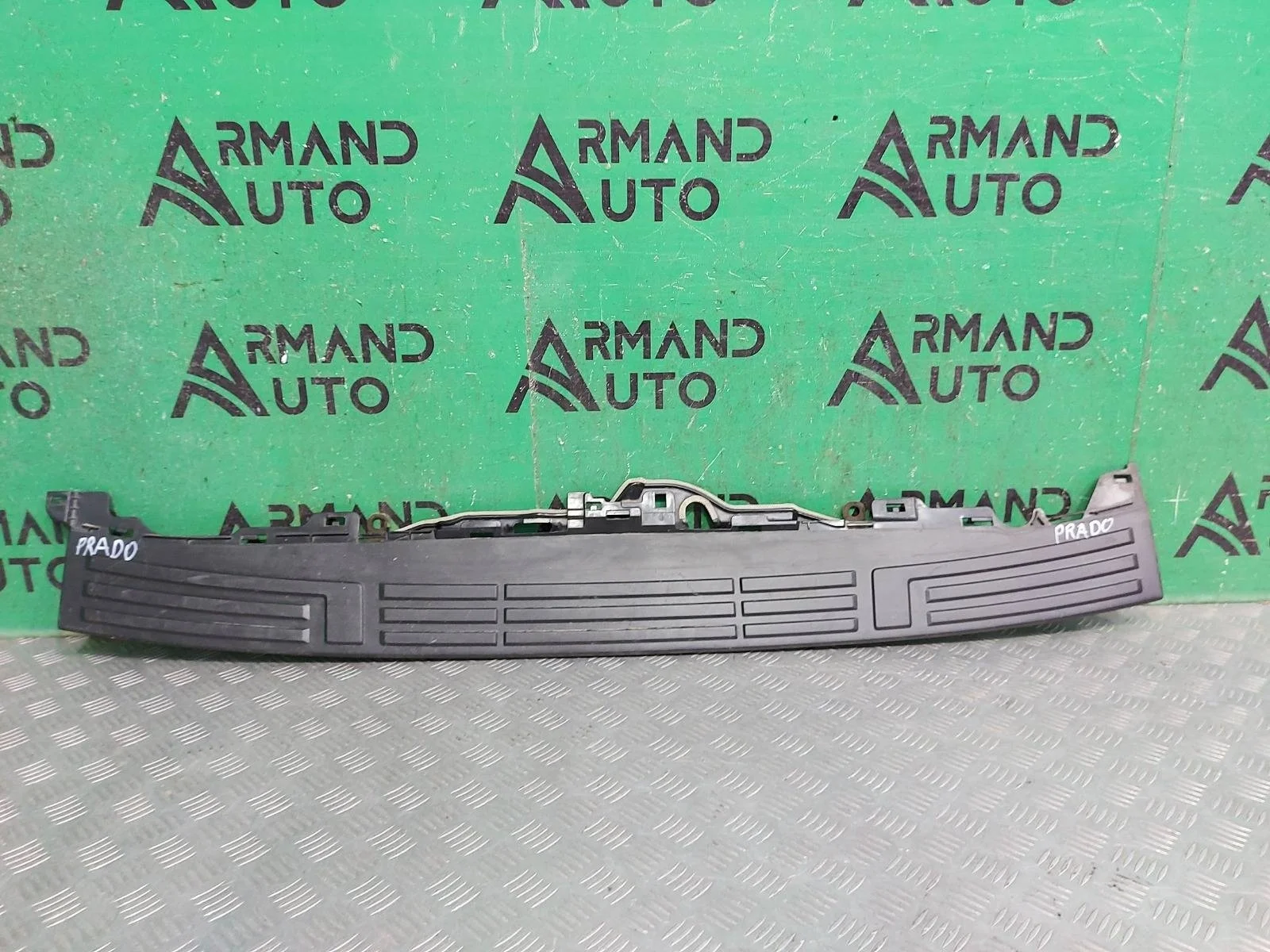 Накладка бампера верхняя Toyota Land Cruiser Prado 2009-2024 5216260090 150, задняя