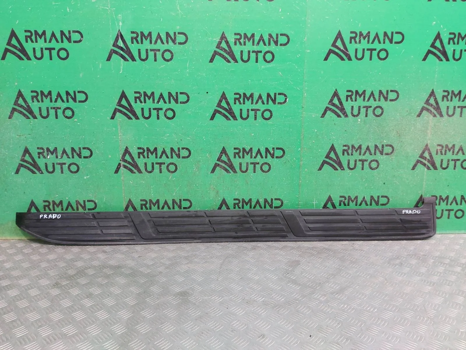 Накладка подножки порога Toyota Land Cruiser Prado 2009-2024 5177260180 150, левая