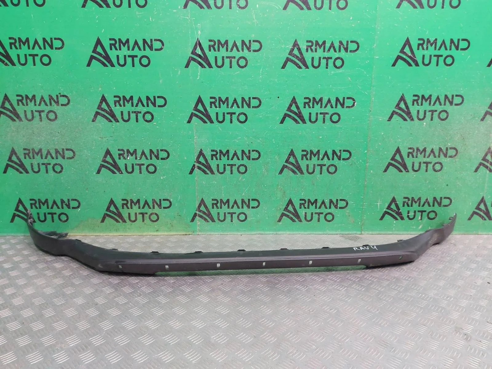 Юбка бампера Toyota RAV4 2015-2019 5241142070 4 CA40, передняя