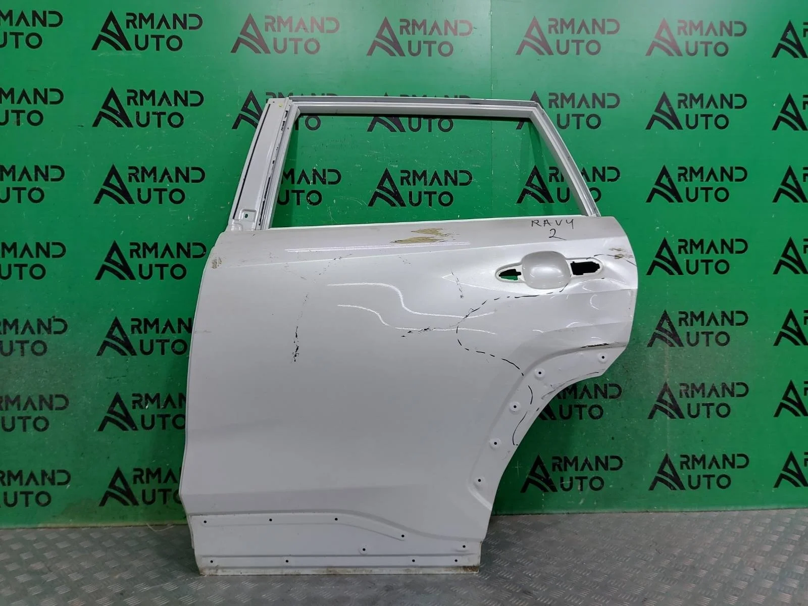 Дверь Toyota RAV4 2018-нв 670040R150 5 XA50, задняя левая