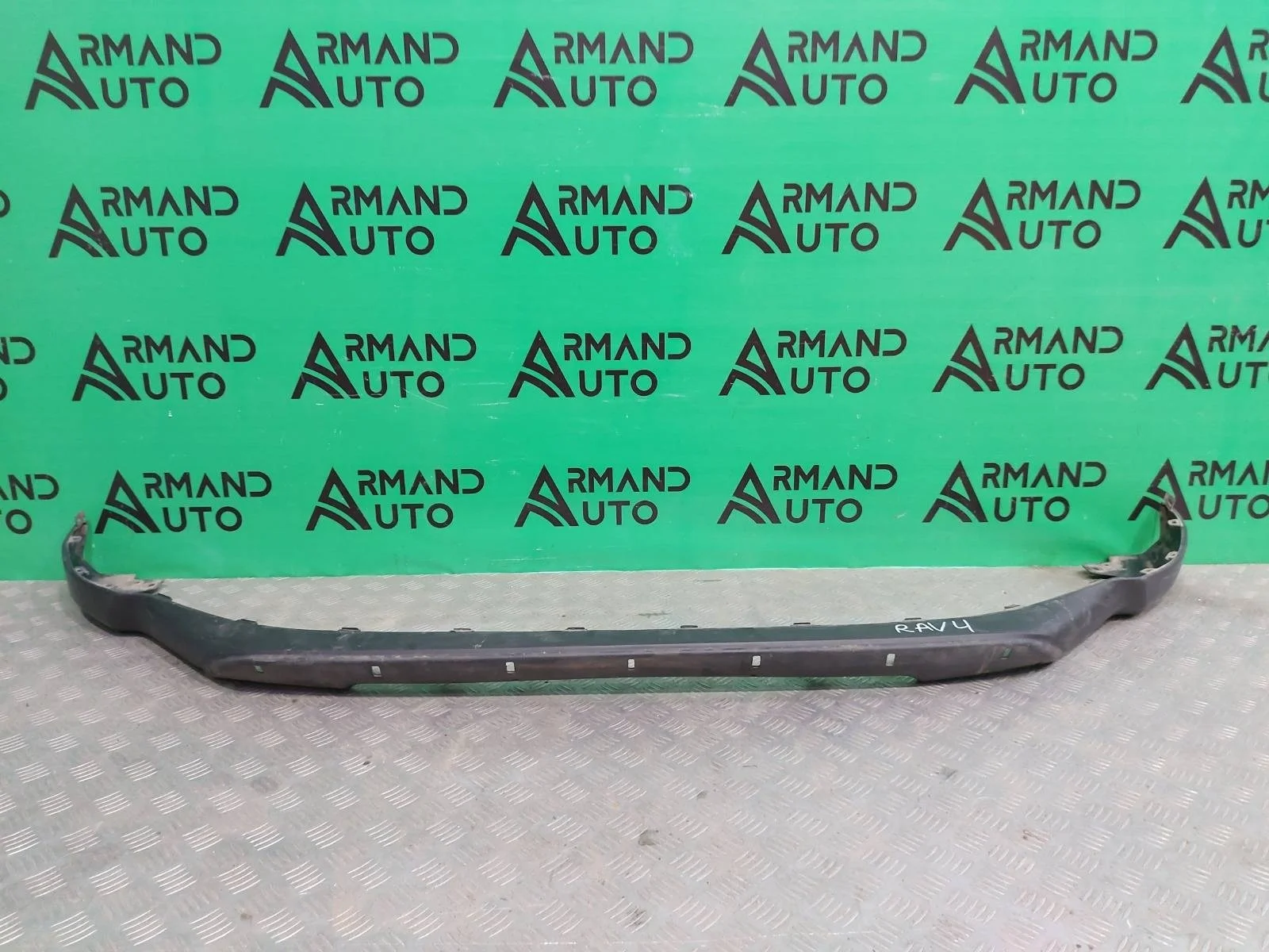 Юбка бампера Toyota RAV4 2015-2019 5241142070 4 CA40, передняя