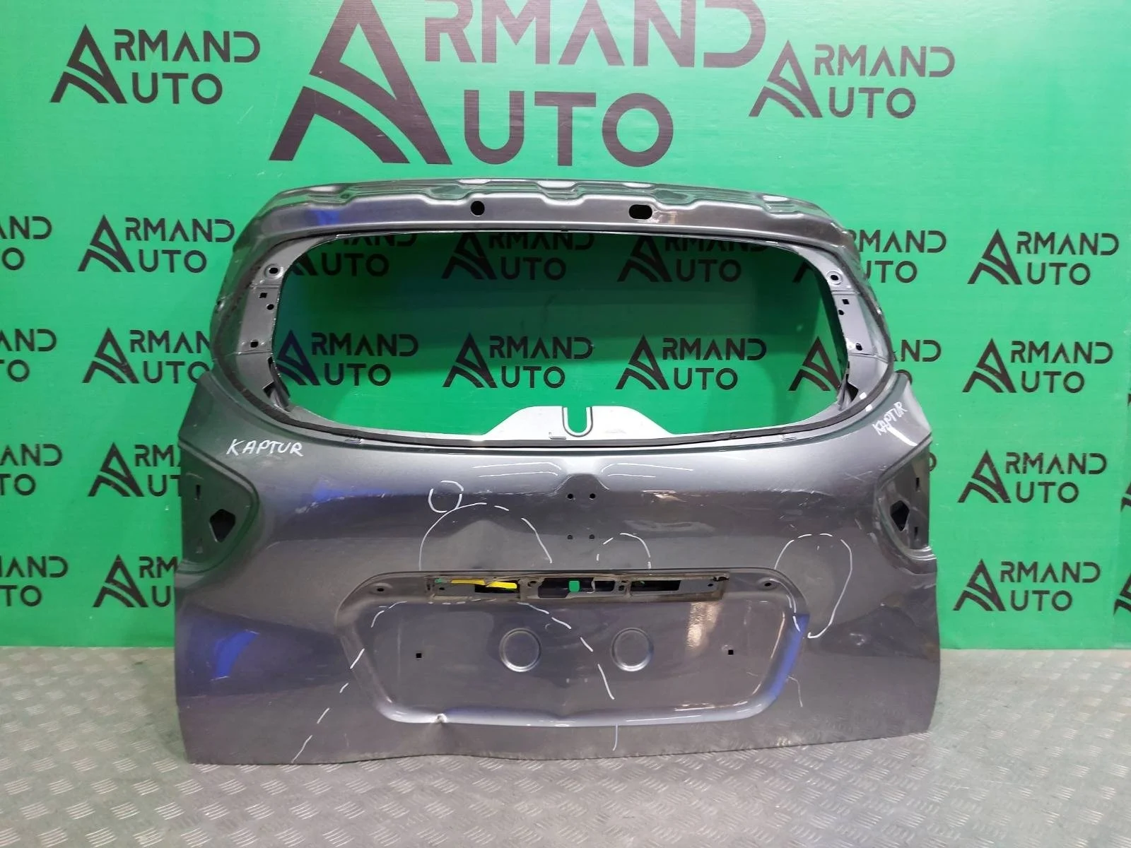Дверь багажника Renault Kaptur 2016-2022 901006247R 1