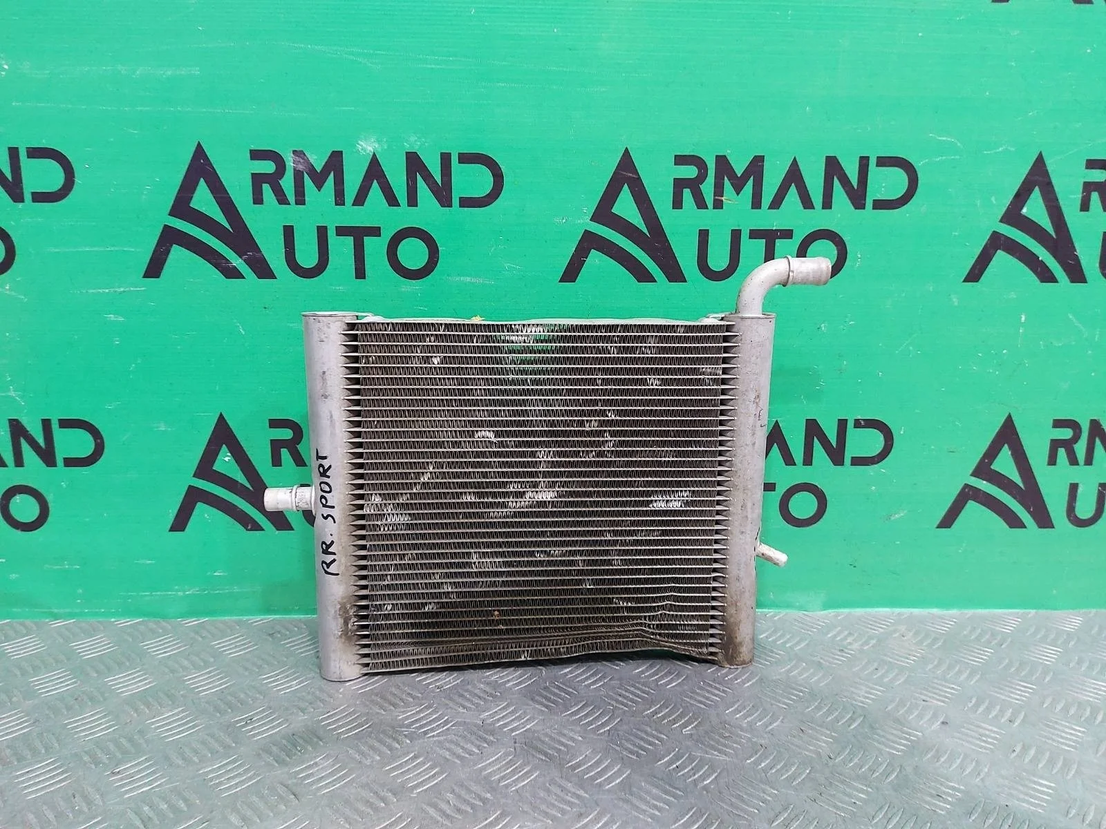 Радиатор двс дополнительный Land Rover Range Rover Sport 2013-2022 LR062670 2 L494