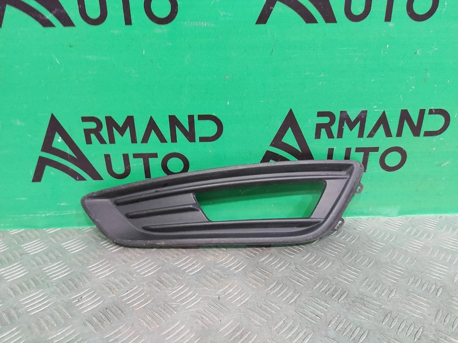 Окантовка птф FORD Focus 2014-2019 1864636 3, левая