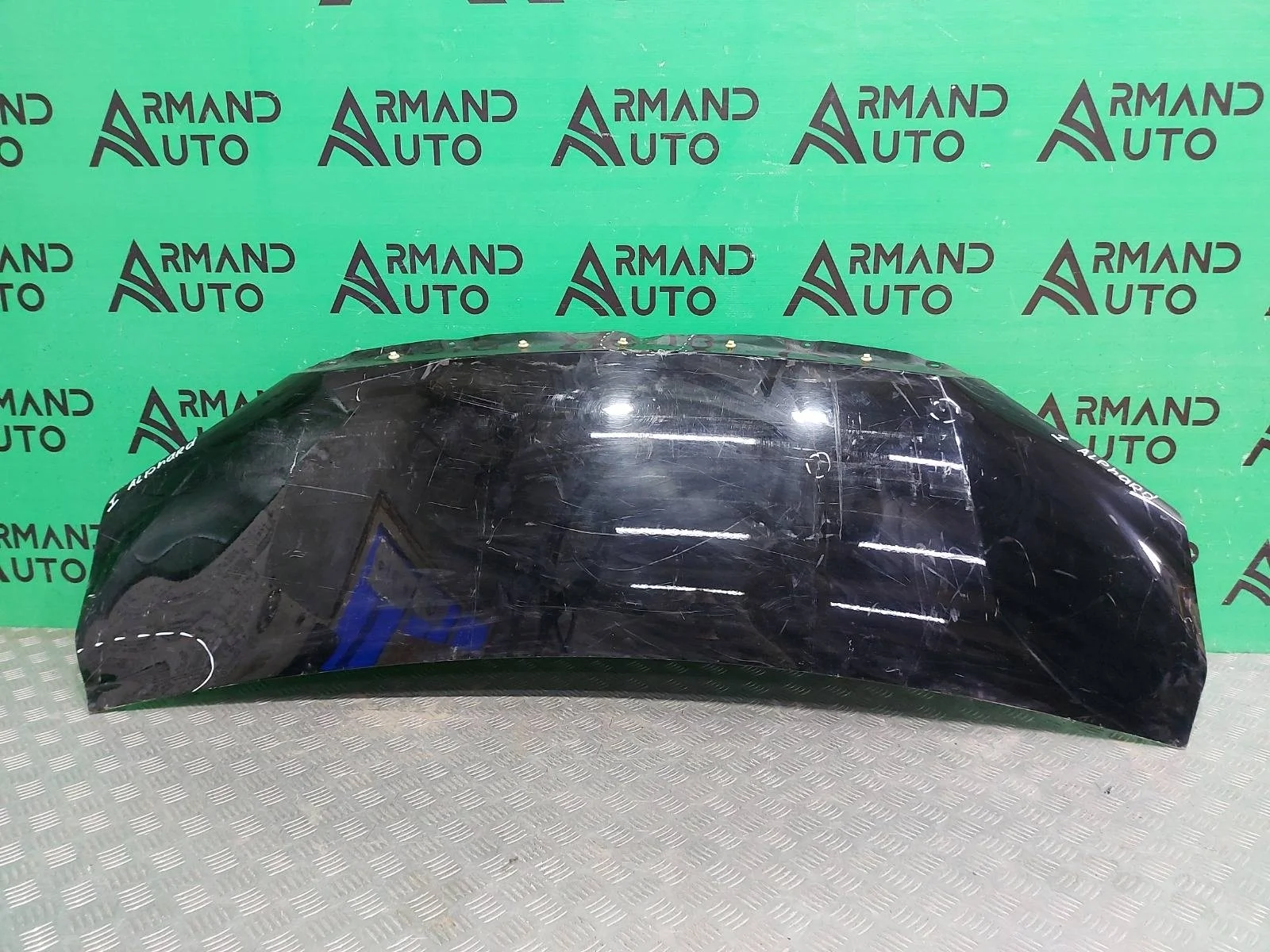 Капот Toyota Alphard 2015-2023 5330158040 3