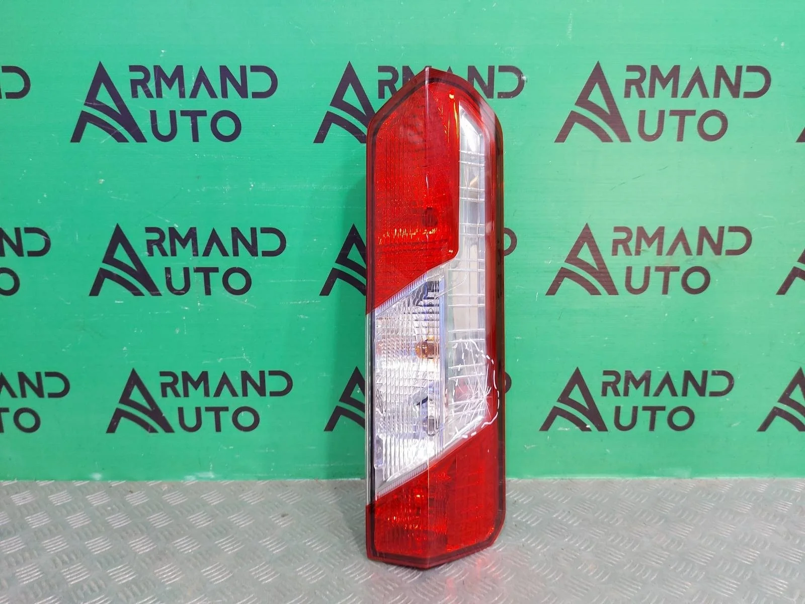Фонарь Ford Transit 2014-нв 1870425 7 TTG, правый