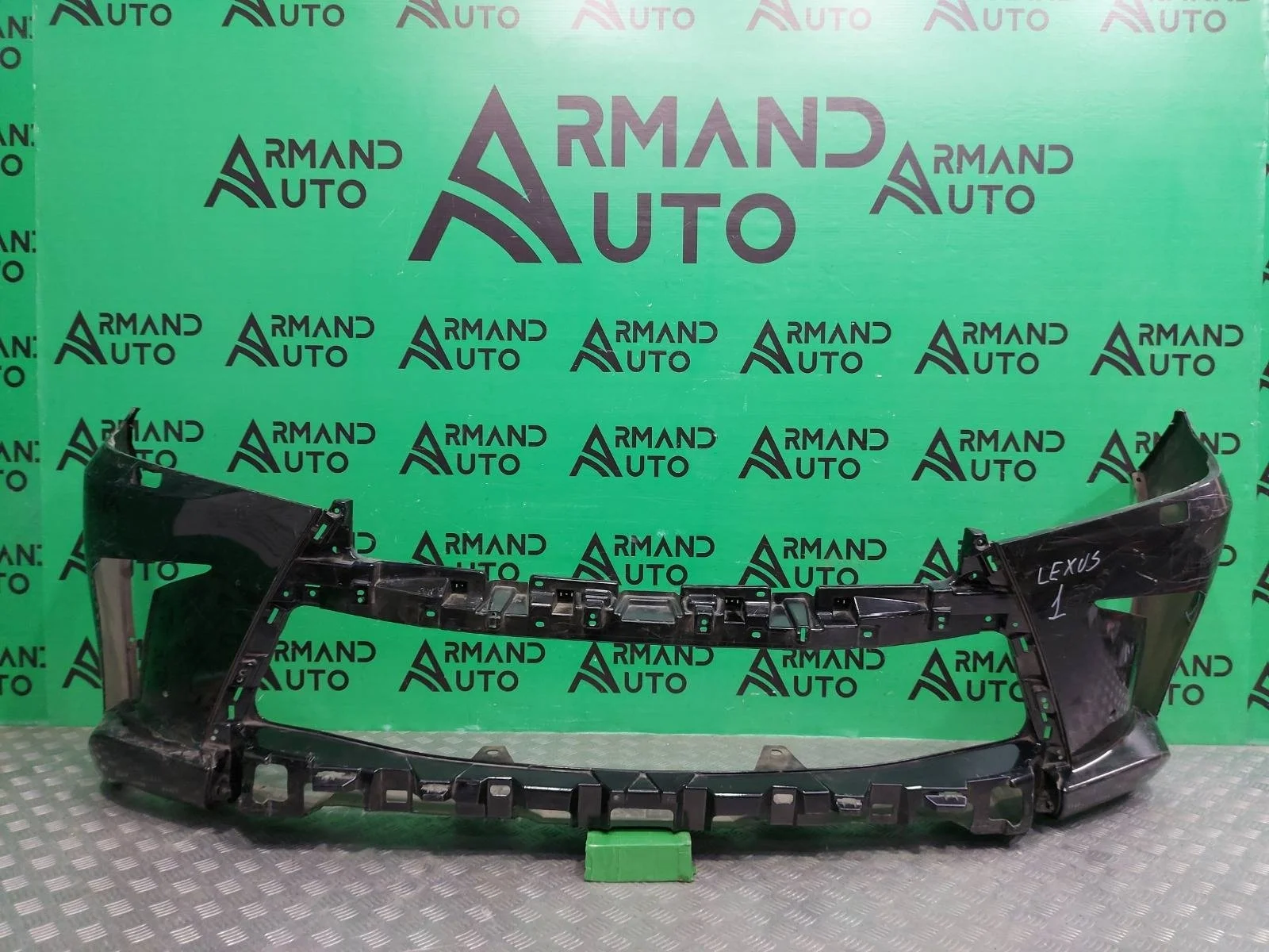 Бампер Lexus LX 2015-2023 521196B973 3 URJ200, передний