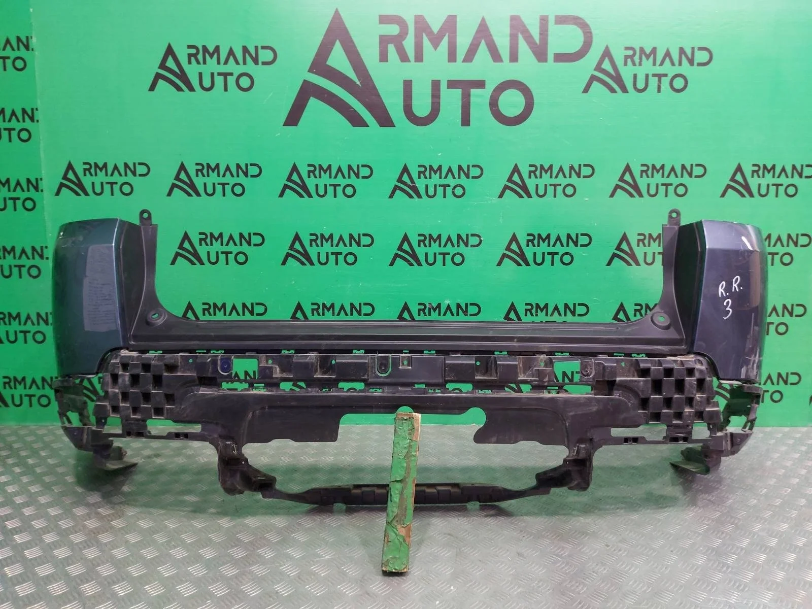 Бампер Land Rover Range Rover Sport 2017-2022 LR098889 2 L494, задний