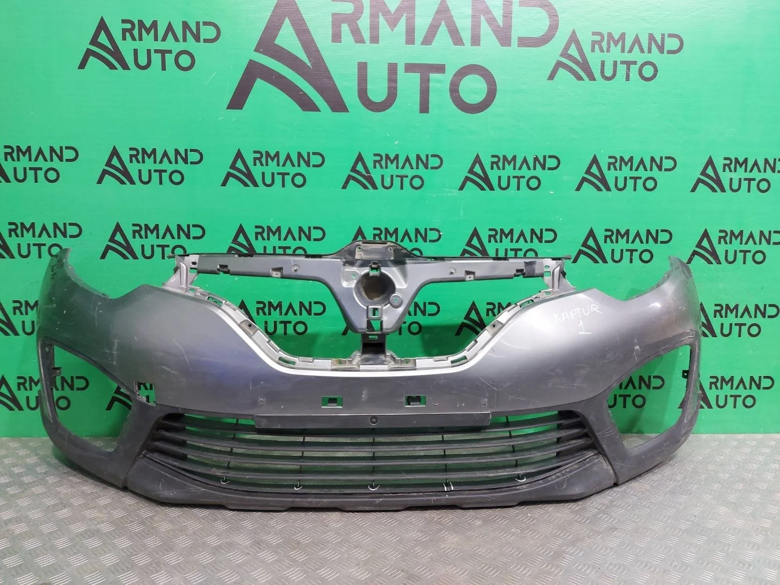 Бампер Renault Kaptur 2016-2022 620222535R 1, передний
