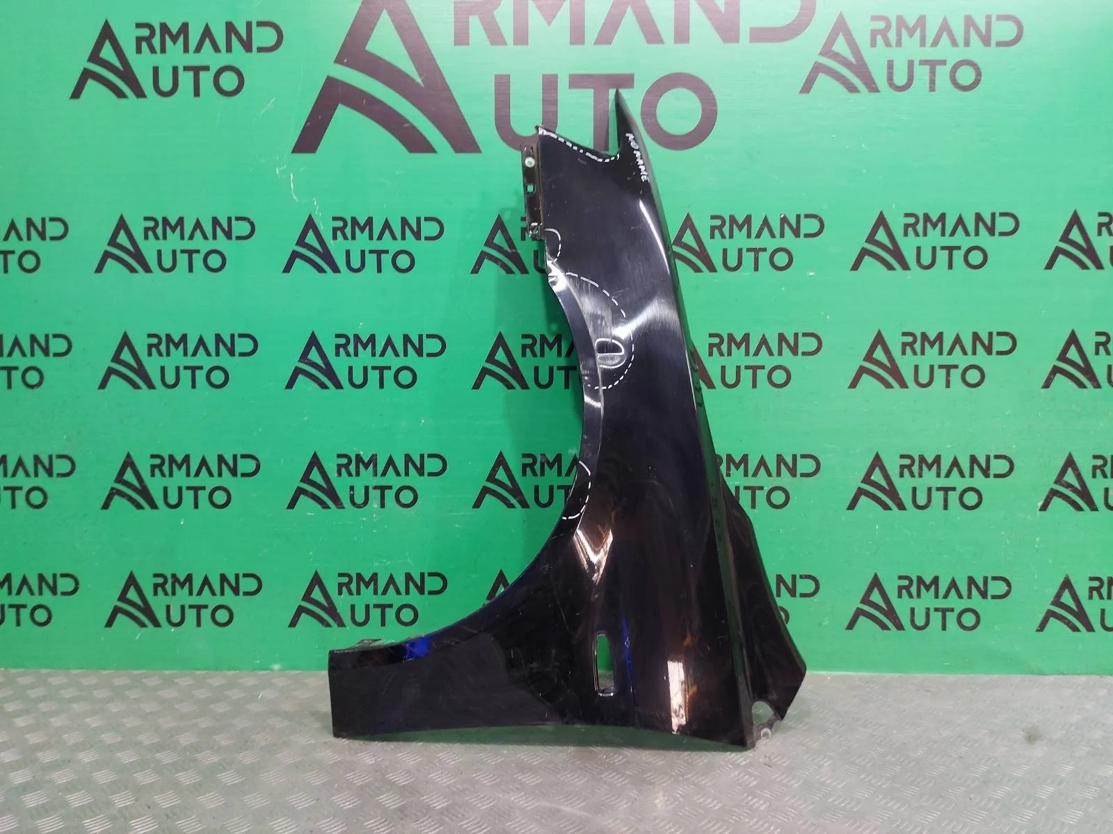Крыло Mitsubishi Lancer 2007-2017 5220G041 10, переднее левое