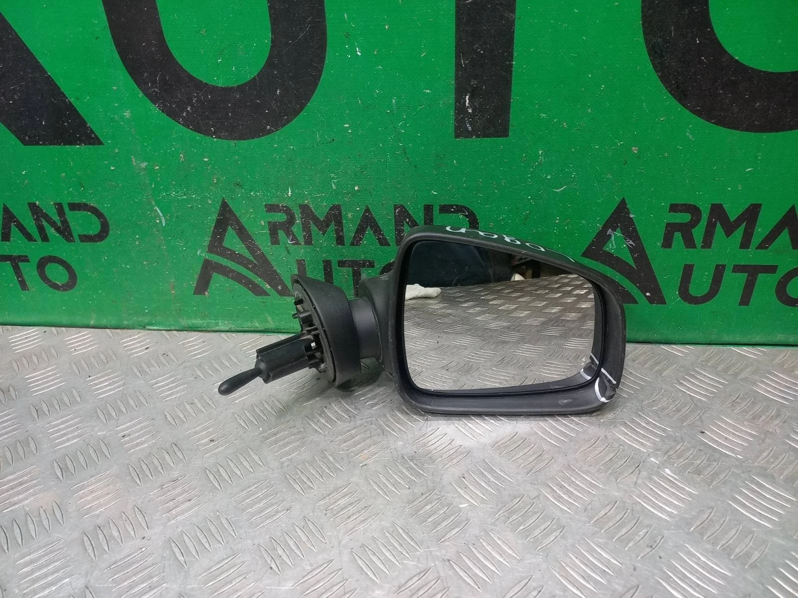 Зеркало Renault Logan 2004-2015 8200965092 1, правое