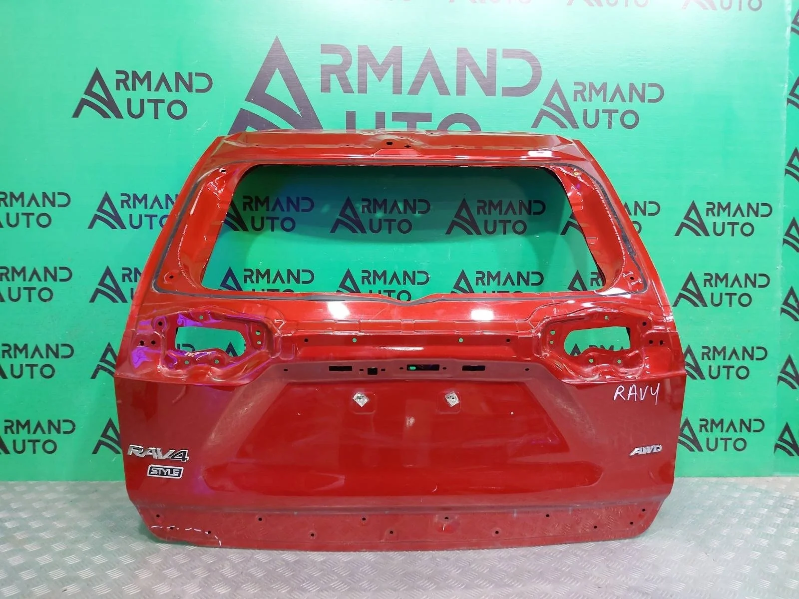 Дверь багажника Toyota RAV4 2018-нв 670050R370 5 XA50