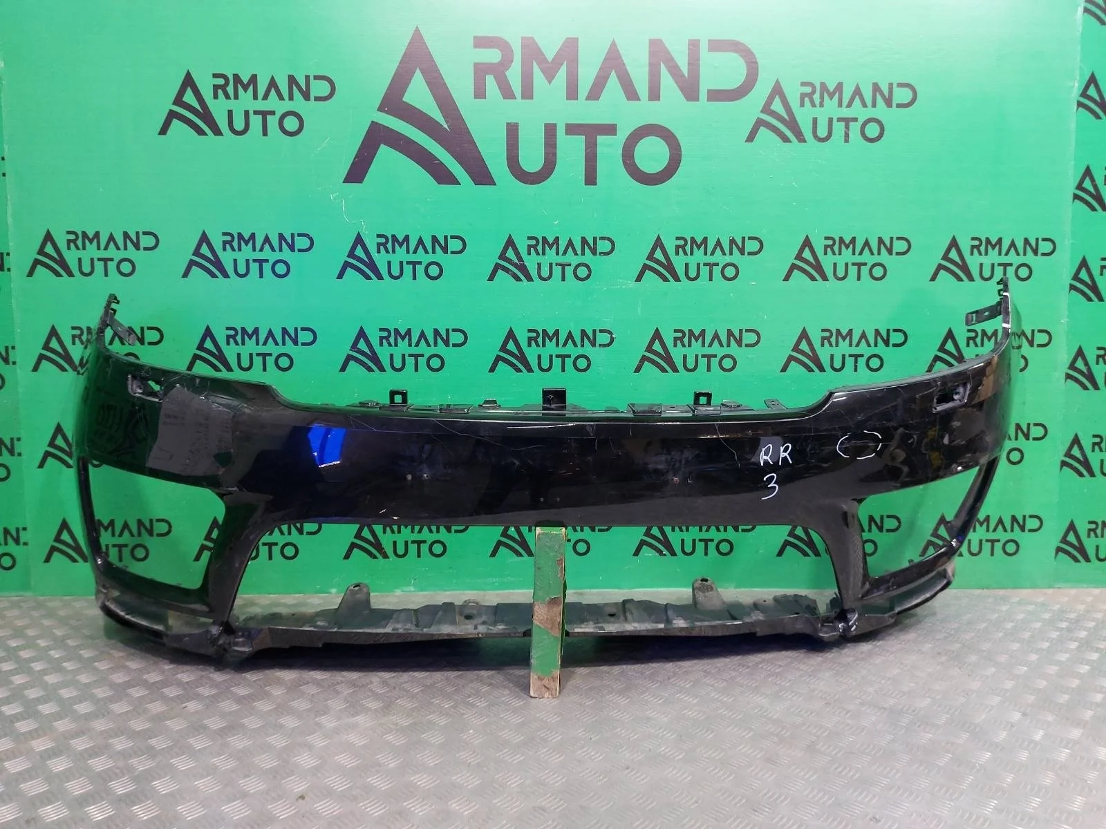 Бампер Land Rover Range Rover Sport 2017-2022 LR113284 2 L494, передний
