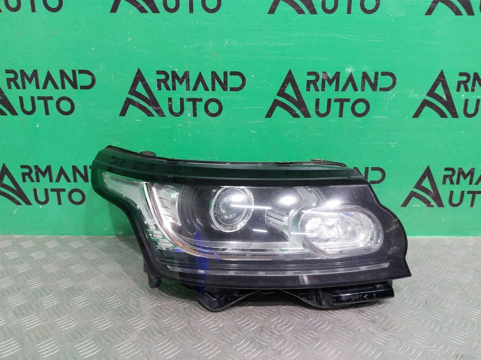 Фара Land Rover Range Rover 2012-2017 LR096196 4 L405, правая