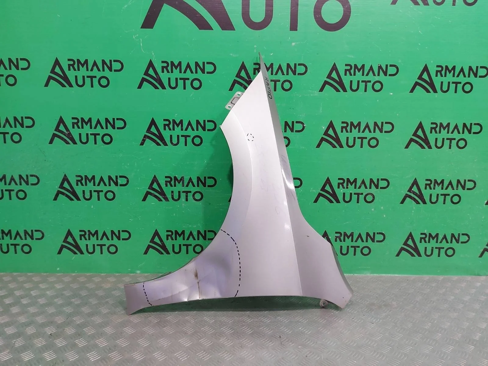Крыло Skoda Rapid 2020-2023 60U821021 2, переднее левое
