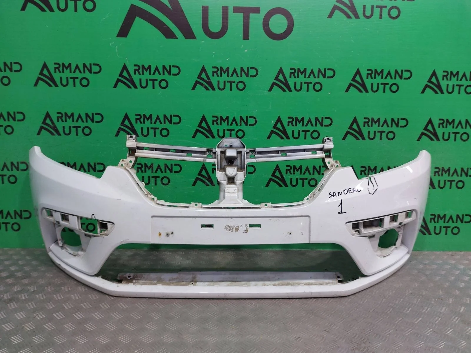 Бампер Renault Logan 2018-2022 620220063R 2, передний