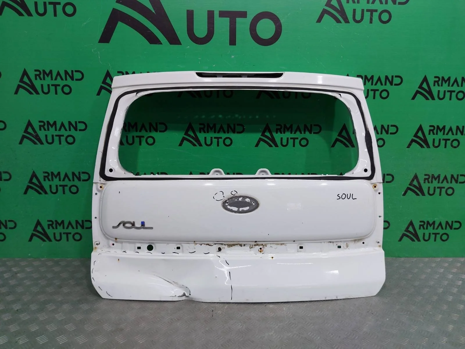 Дверь багажника KIA Soul 2013-2019 73700B2000 2 PS