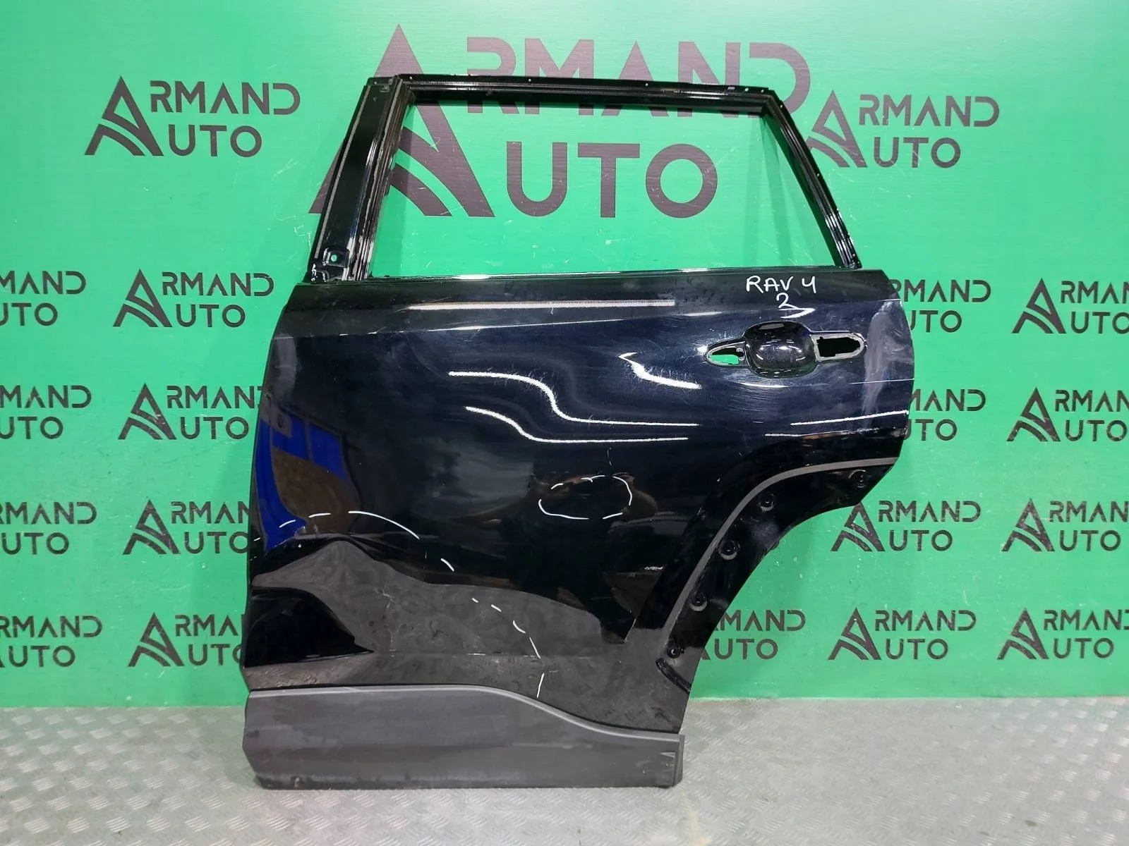 Дверь Toyota RAV4 2018-нв 670040R150 5 XA50, задняя левая