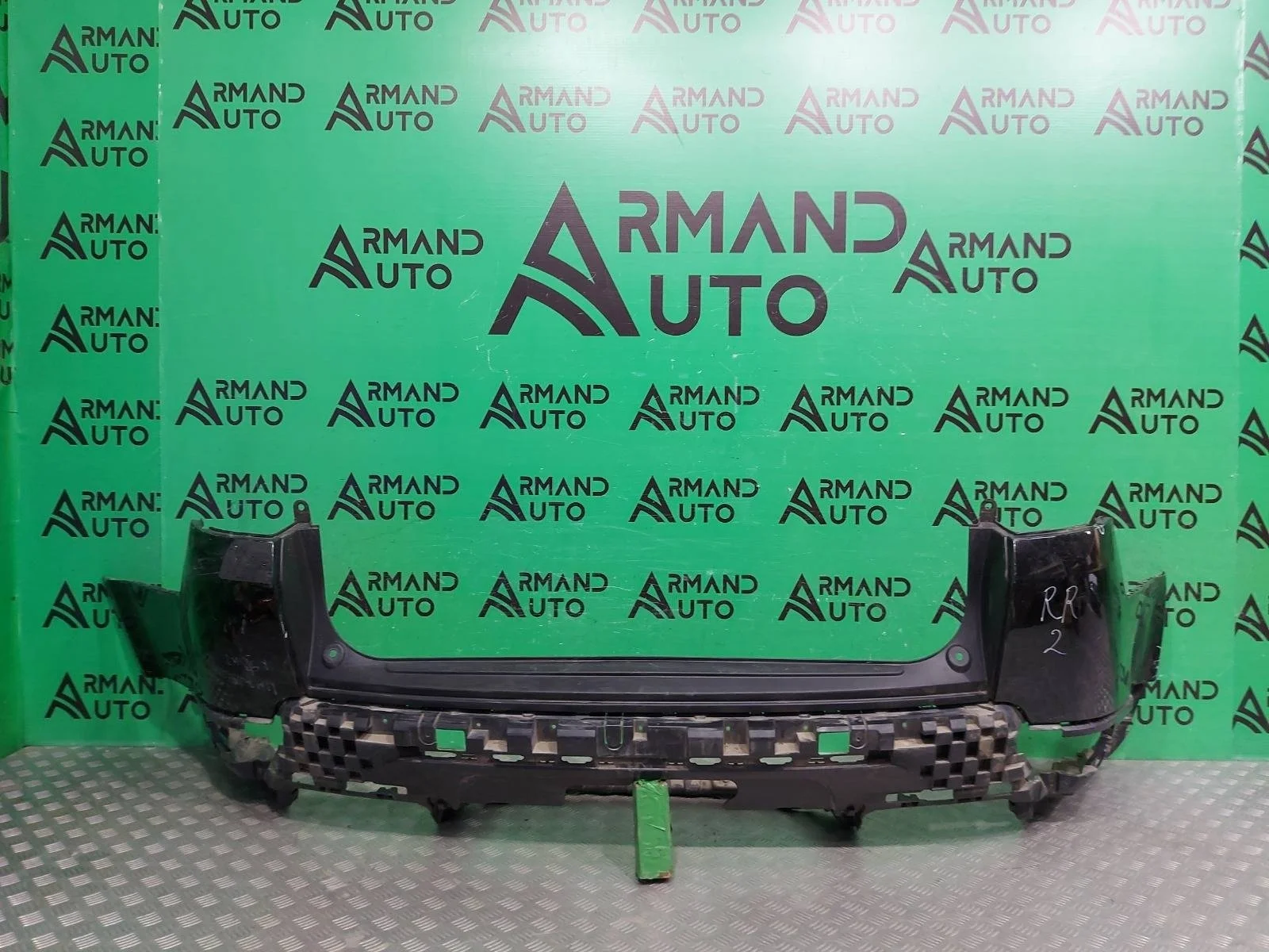 Бампер Land Rover Range Rover Sport 2017-2022 LR098889 2 L494, задний