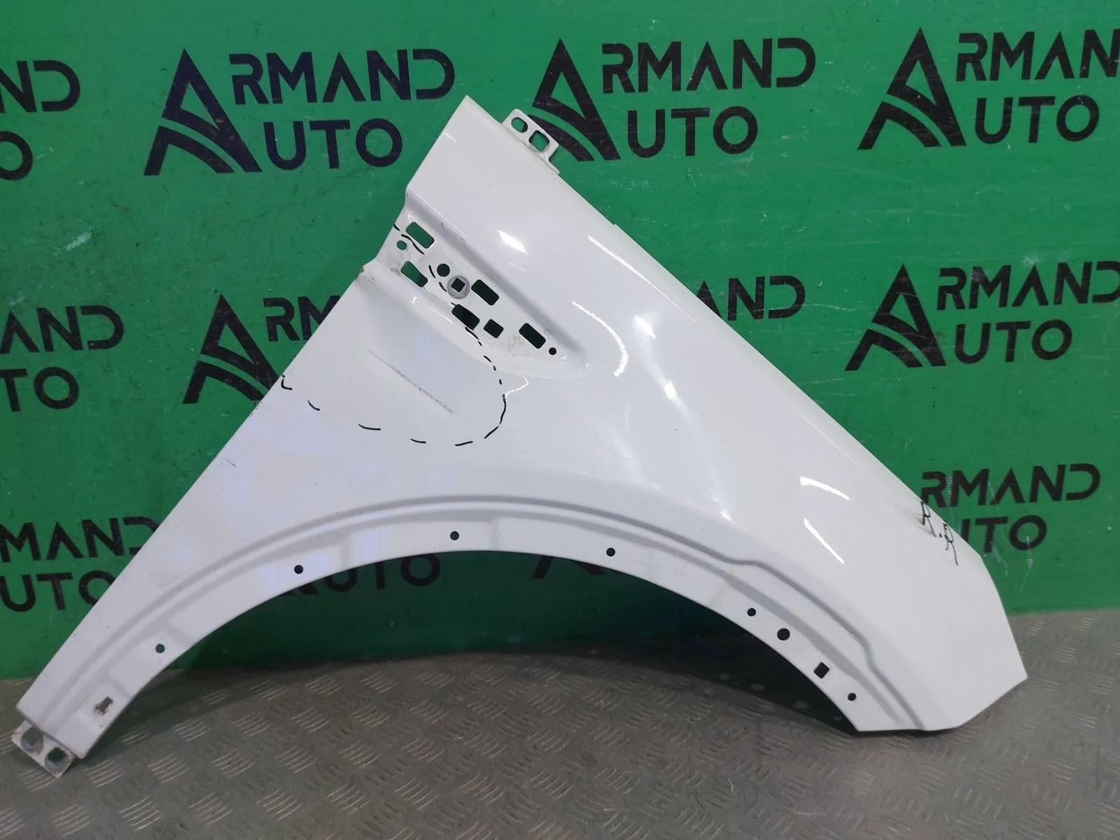 Крыло Land Rover Discovery Sport 2014-нв LR061383 1 L550, переднее правое