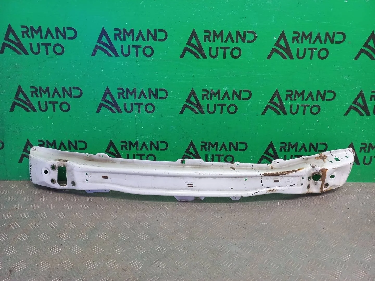 Усилитель бампера Renault Sandero 2013-2022 752107934R 2, передний