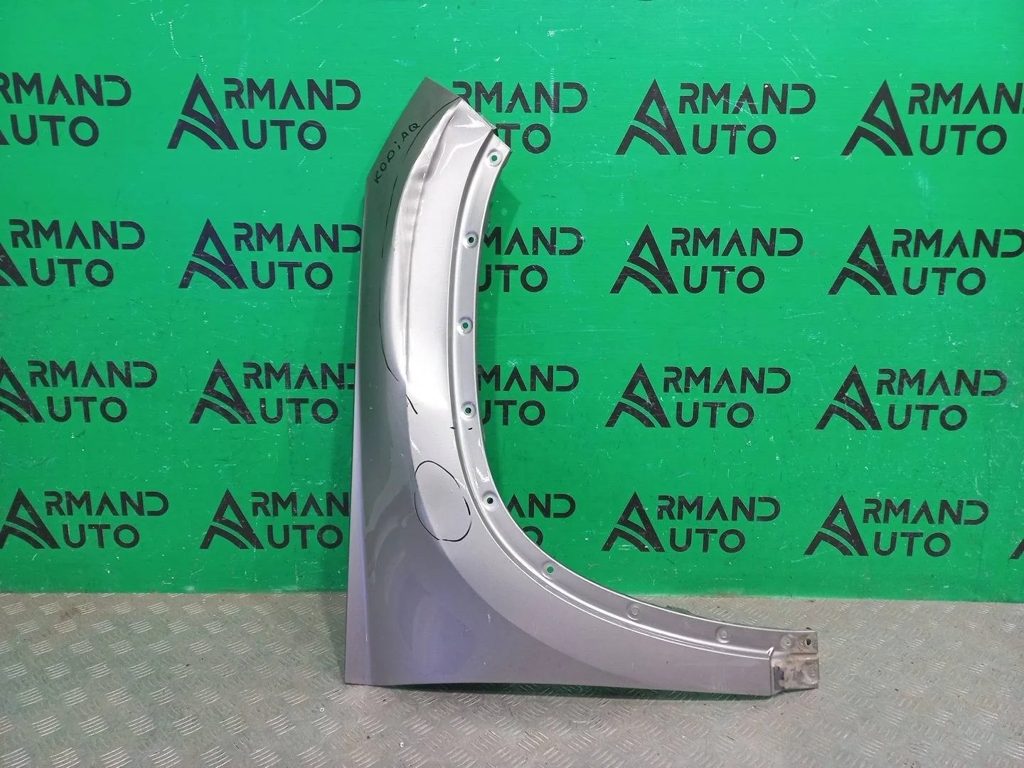 Крыло Skoda Kodiaq 2016-нв 565821106 1, переднее правое