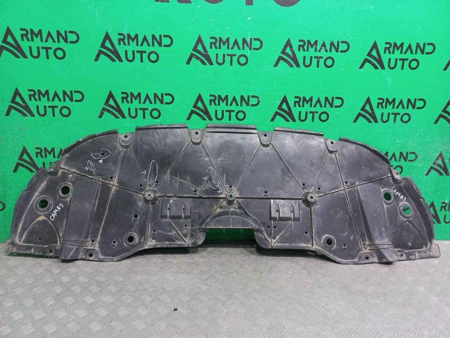 Пыльник бампера Toyota Camry 2017-2021 5144133220 8 XV70, передний
