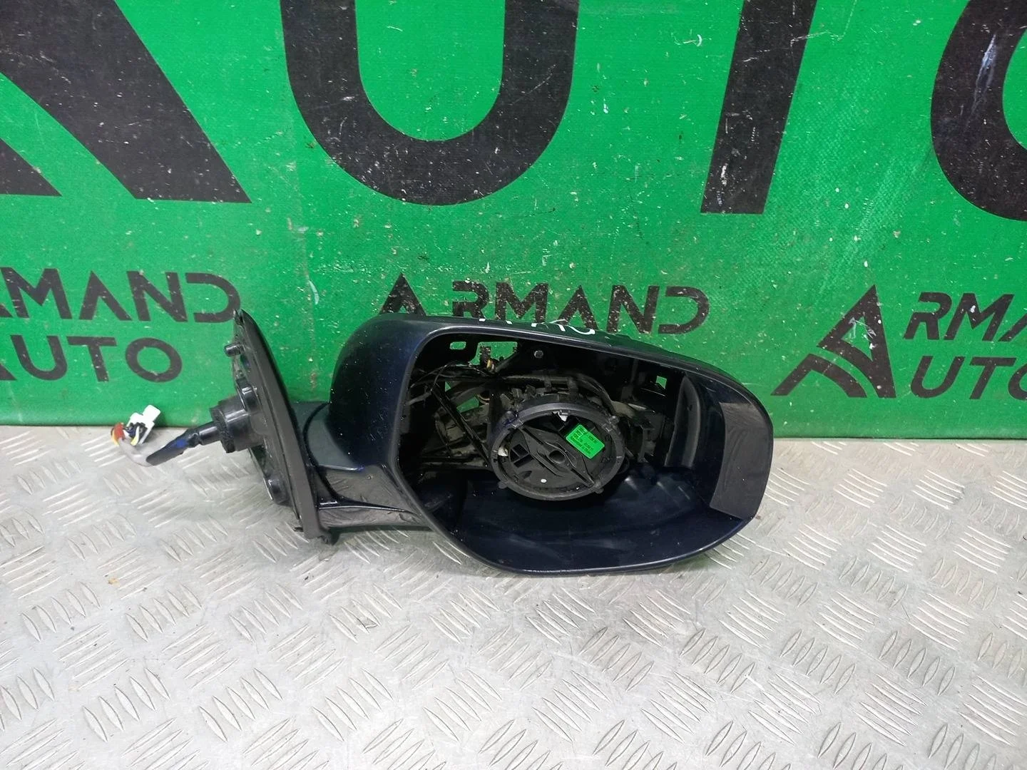 Зеркало Mitsubishi Outlander 2012-2023 7632C564 3, правое