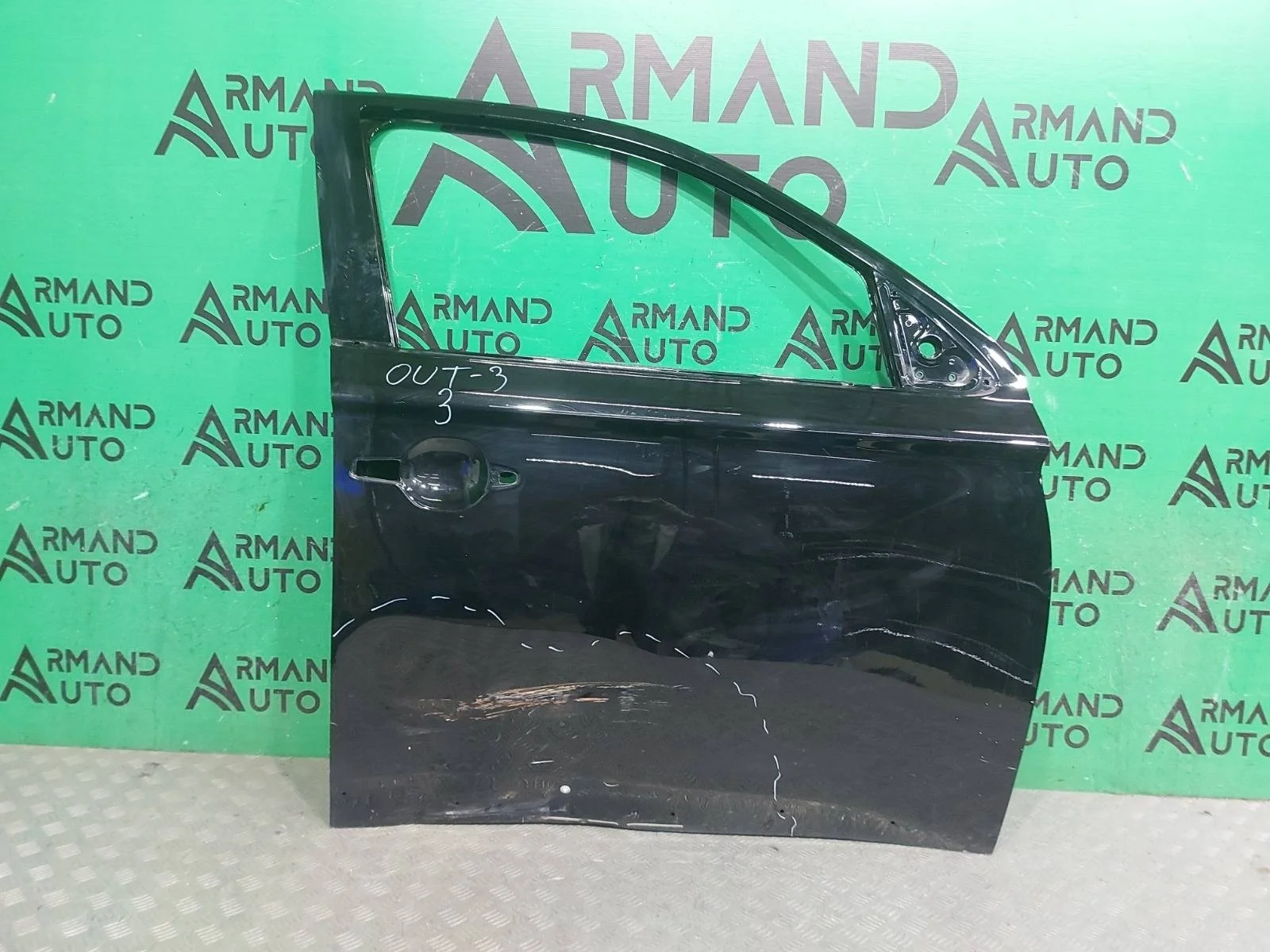 Дверь Mitsubishi Outlander 2015-2023 5700B844 3, передняя правая