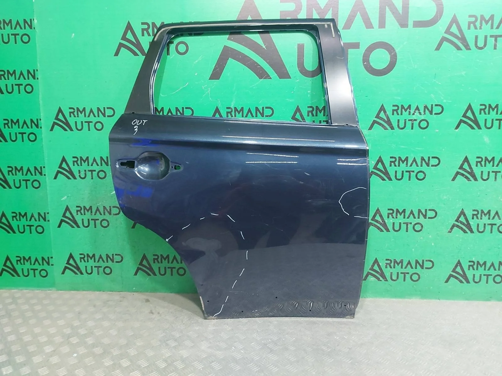 Дверь Mitsubishi Outlander 2015-2023 5730B558 3, задняя правая