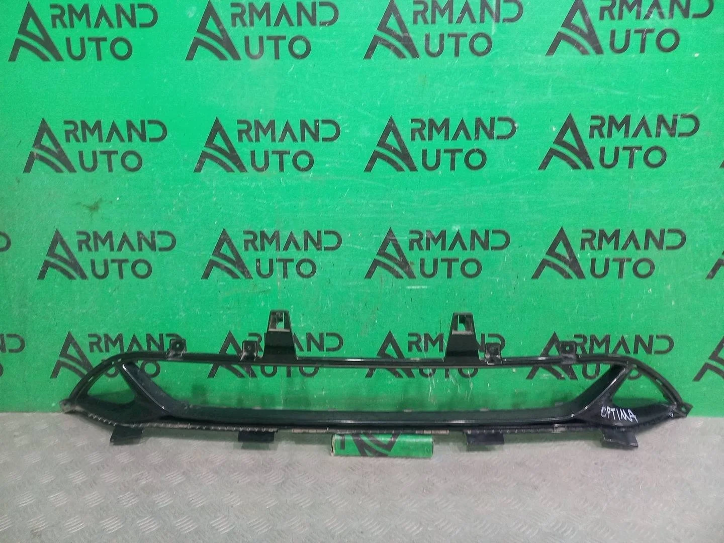 Накладка бампера Kia Optima 2018-2020 86562D4500 4 JF, передняя