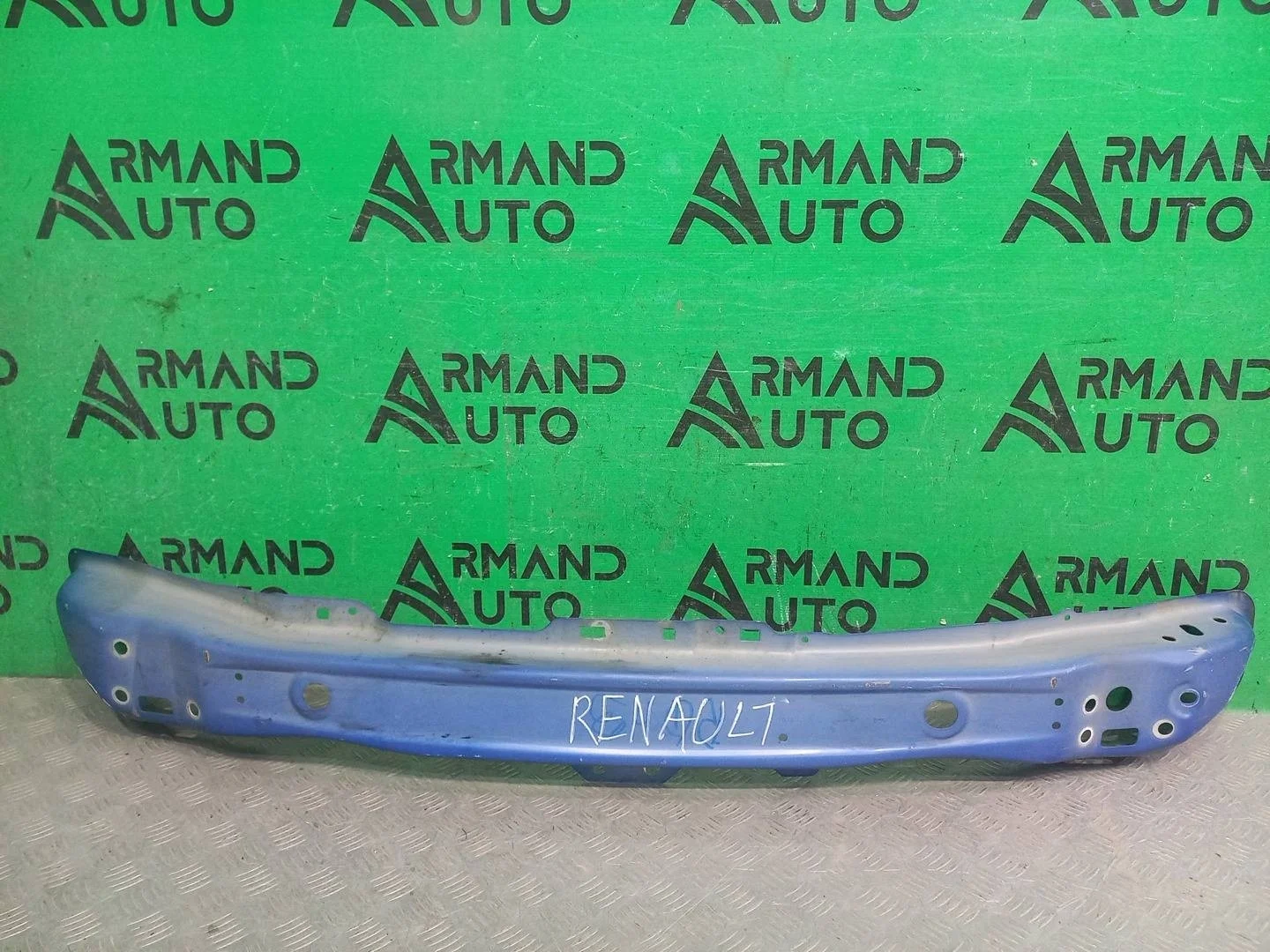 Усилитель бампера Renault Arkana 2019-нв 752101176R 1, передний