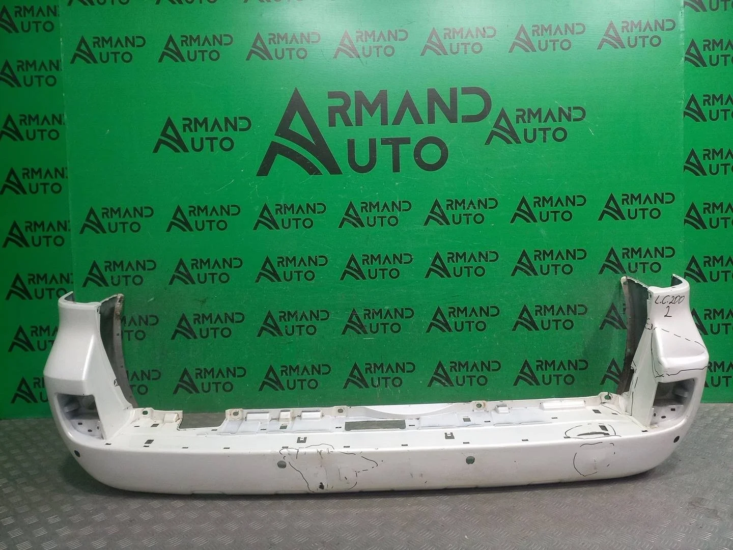 Бампер Toyota Land Cruiser 2007-2015 5215960956 200, задний