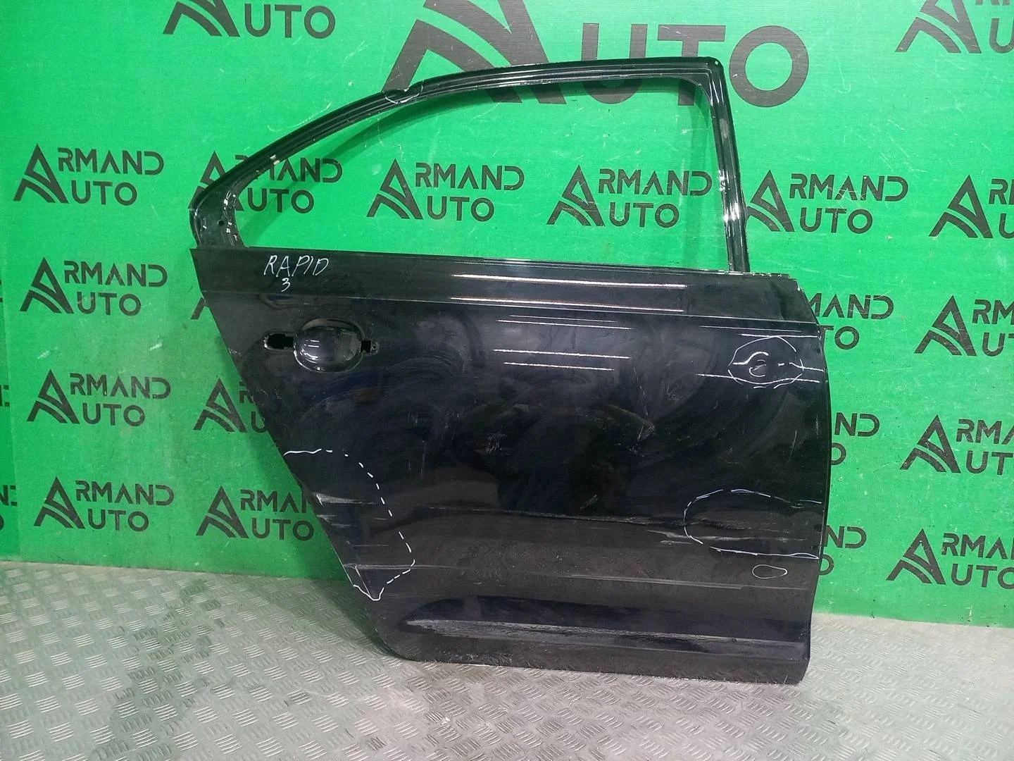 Дверь Skoda Rapid 2014-2020 60U833056 1, задняя правая