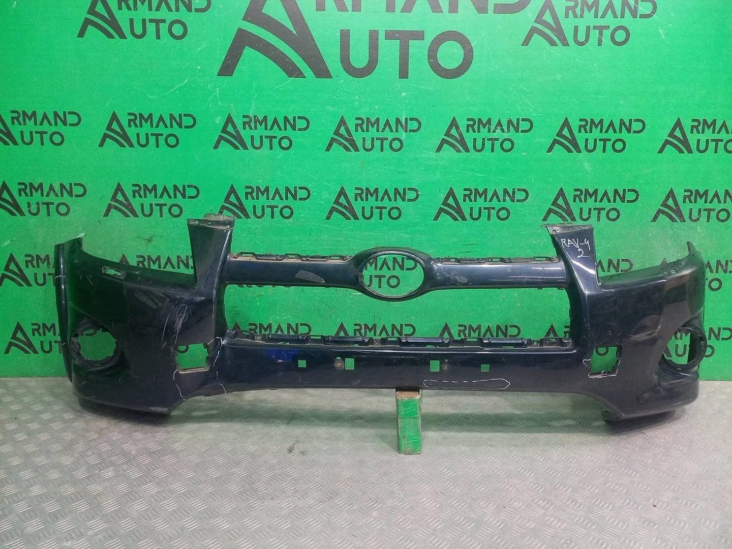 Бампер Toyota RAV4 2008-2013 521190R903 3 XA30, передний