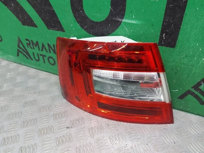 Фонарь Skoda Octavia 2017-2020 5E5945111B 3 A7 (5E), левый