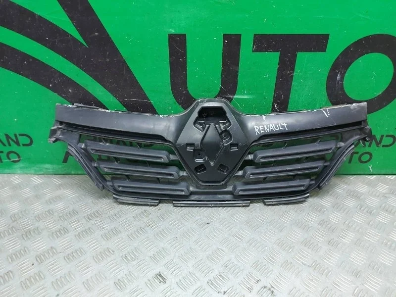 Решетка радиатора Renault Logan 2018-2022 623105887R 2