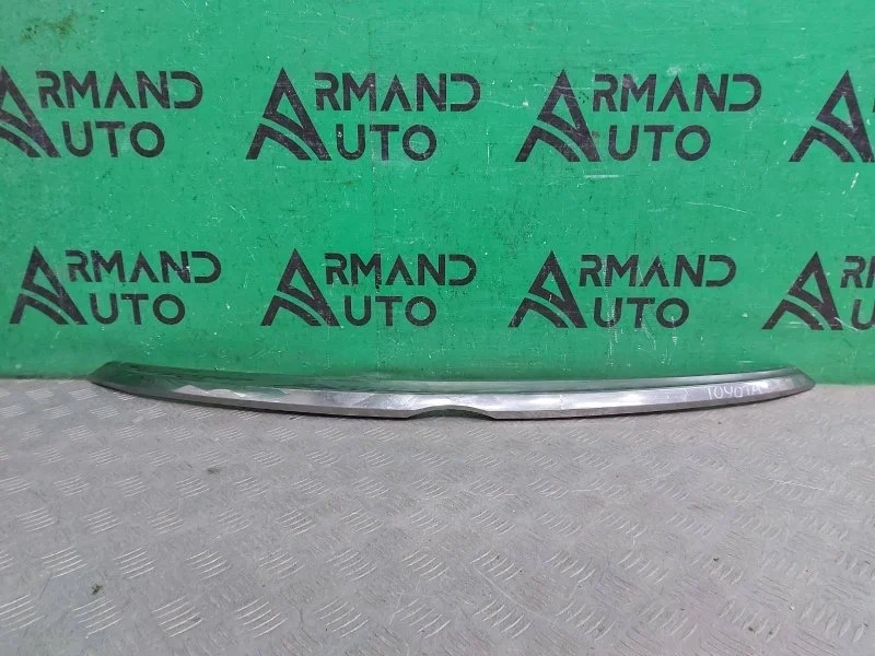 Накладка капота Toyota Camry 2014-2018 7577033040 7 XV50