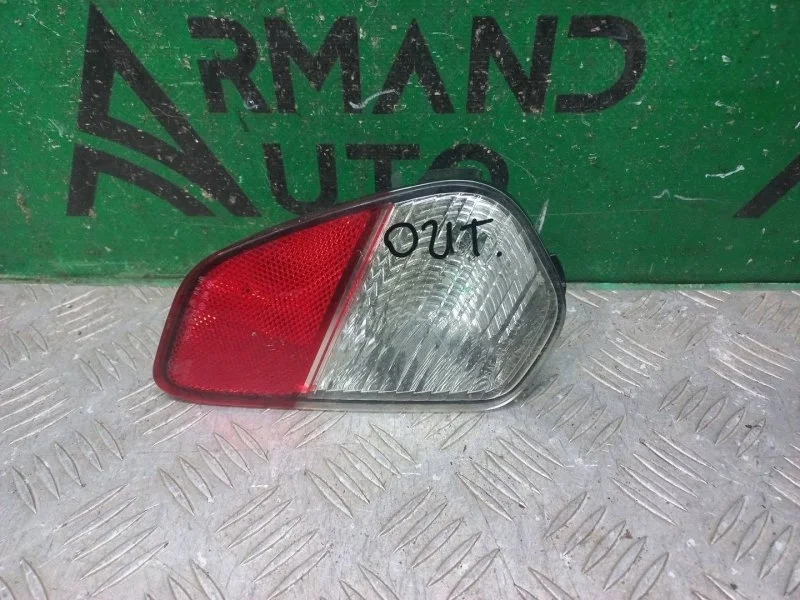 Фонарь противотуманный Mitsubishi Outlander 2015-2023 8336A154 3, правый