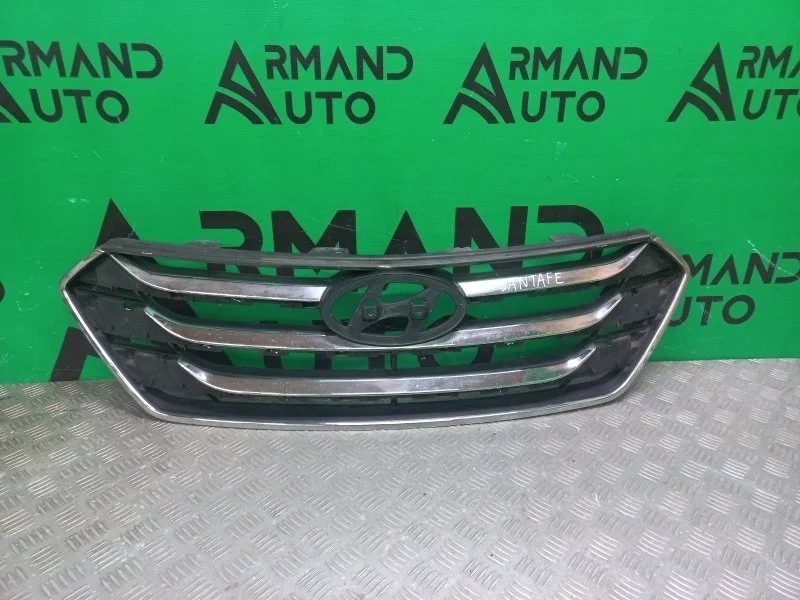 Решетка радиатора Hyundai Santa Fe 2012-2016 863512W050 3 DM