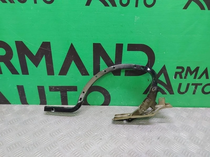 Петля крышки багажника Toyota Camry 2017-нв 6451033181 8 XV70, правая