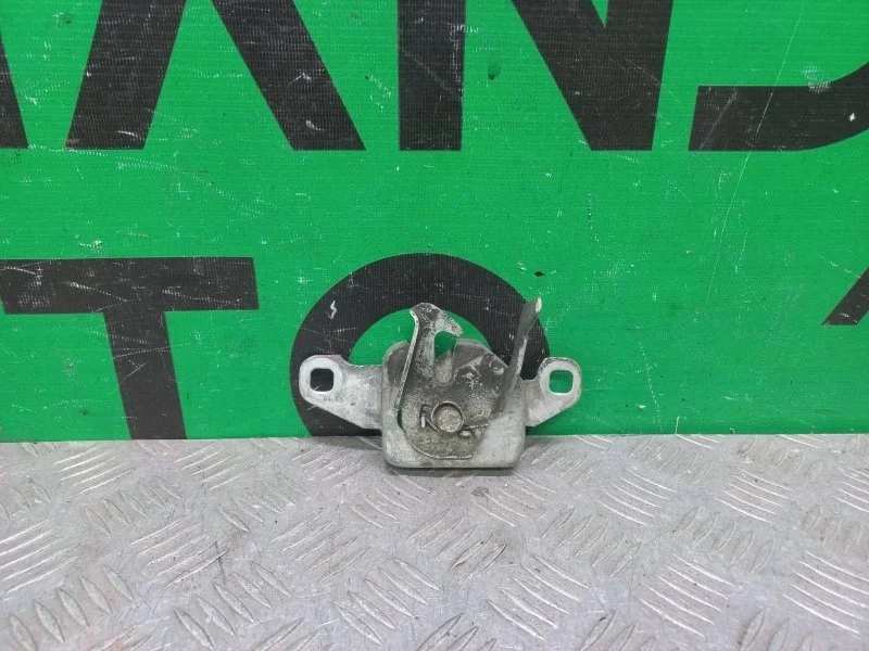 Замок капота Renault Logan 2004-2015 6001547332 1